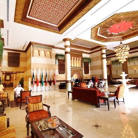 Royal Olaya Hotell Riyadh Exteriör bild